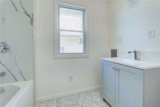 817 Avenue D, Rochester, NY 14621