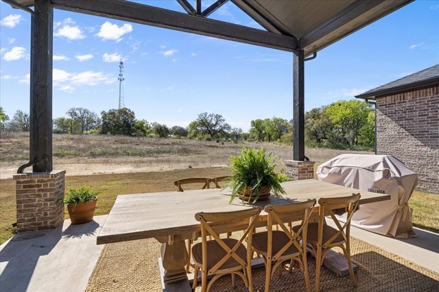 8011 Brownie Luker Boulevard, Granbury, TX 76048