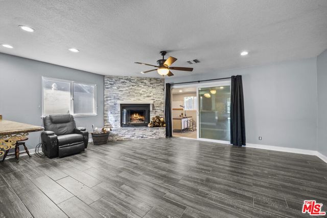 24431 Cheryl Kelton Place, Newhall, CA 91321