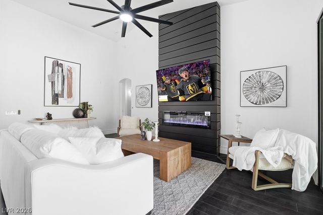 11208 Dell Cliffs Court, Las Vegas, NV 89144