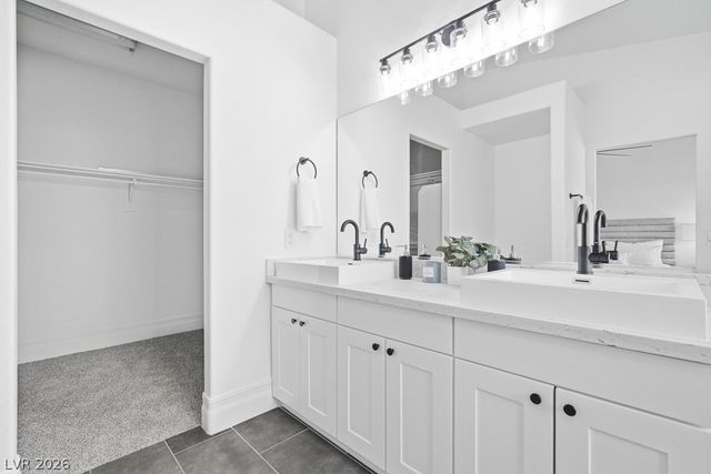 11208 Dell Cliffs Court, Las Vegas, NV 89144