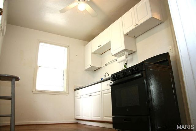 7716 Brocton Court, St Louis, MO 63121