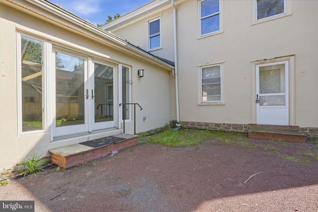 113 E PENN ST, Newtown, PA 18940