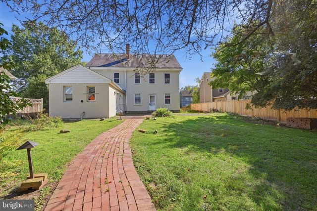 113 E PENN ST, Newtown, PA 18940