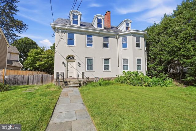 113 E PENN ST, Newtown, PA 18940