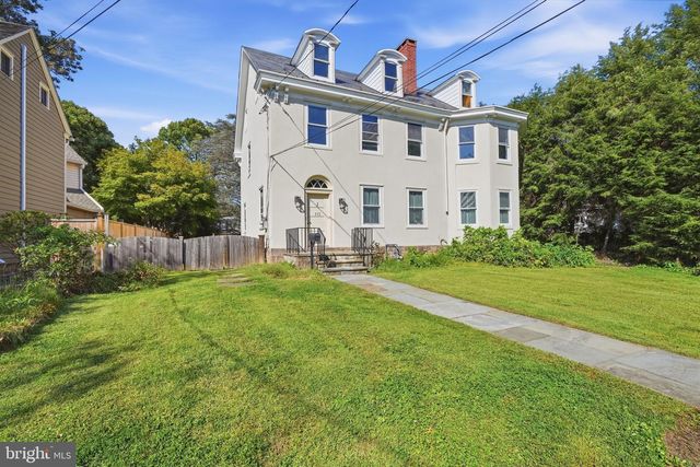 113 E PENN ST, Newtown, PA 18940