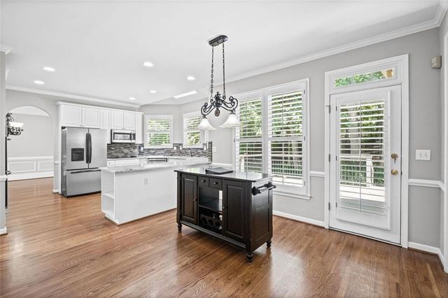 3085 Walnut Creek Drive, Alpharetta, GA 30005