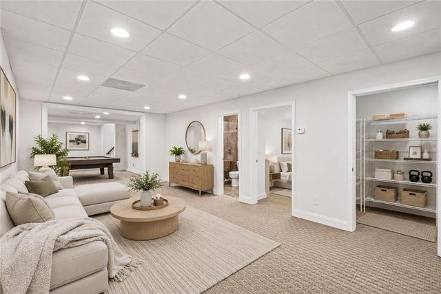 3085 Walnut Creek Drive, Alpharetta, GA 30005
