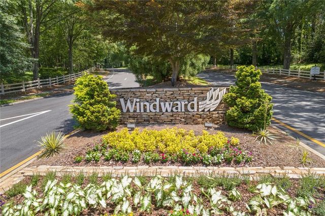 3085 Walnut Creek Drive, Alpharetta, GA 30005
