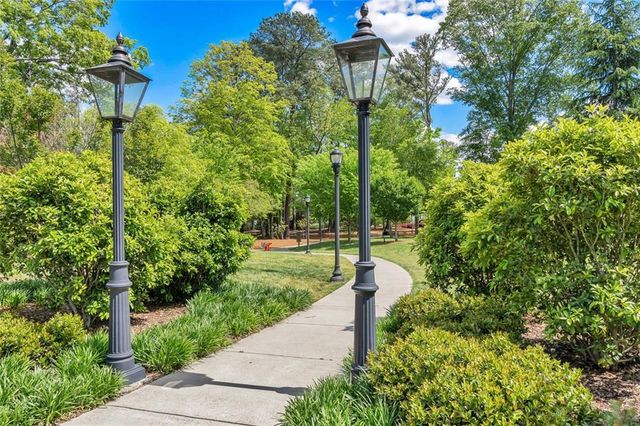3085 Walnut Creek Drive, Alpharetta, GA 30005