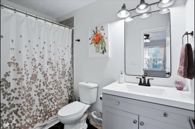 6002 Sycamore Forge Lane, Indianapolis, IN 46254