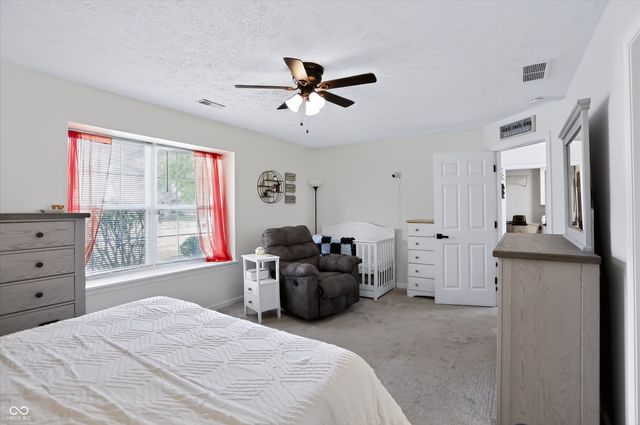 6002 Sycamore Forge Lane, Indianapolis, IN 46254