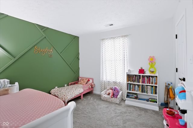 6002 Sycamore Forge Lane, Indianapolis, IN 46254