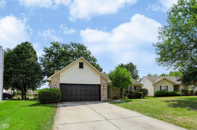 6002 Sycamore Forge Lane, Indianapolis, IN 46254
