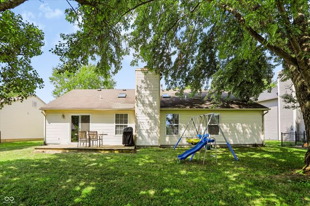 6002 Sycamore Forge Lane, Indianapolis, IN 46254