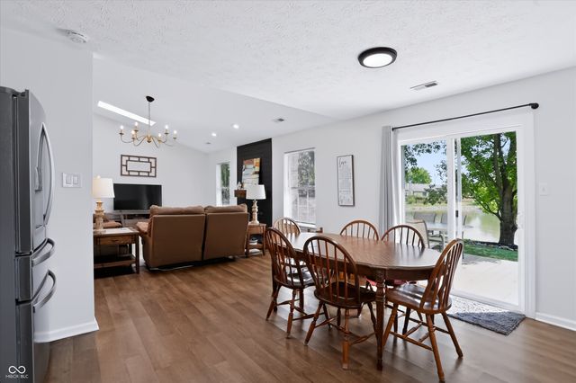 6002 Sycamore Forge Lane, Indianapolis, IN 46254