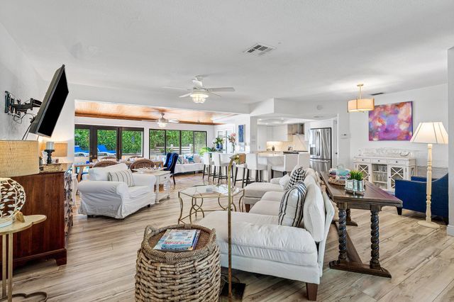 25 NW 24th Court, Delray Beach, FL 33444