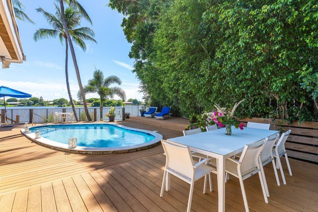 25 NW 24th Court, Delray Beach, FL 33444