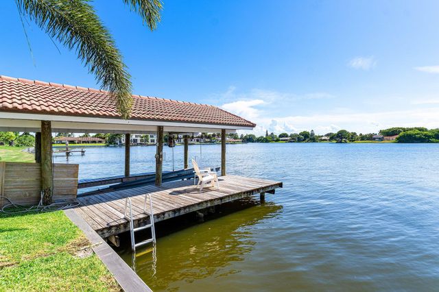 25 NW 24th Court, Delray Beach, FL 33444