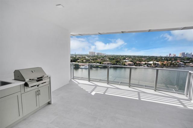 435 Bayshore Drive 803, Fort Lauderdale, FL 33304