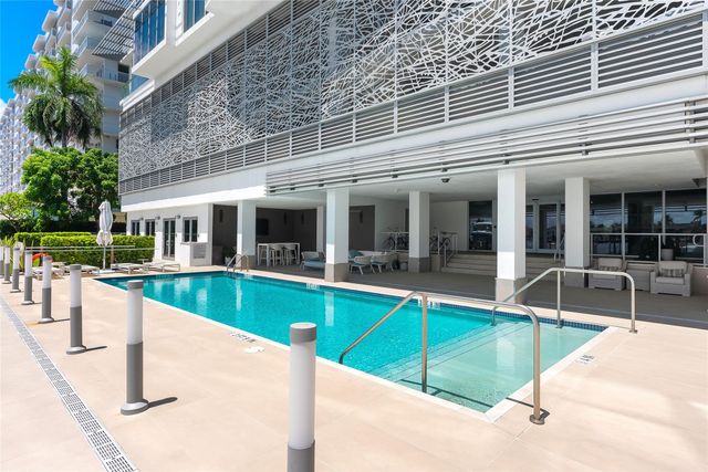 435 Bayshore Drive 803, Fort Lauderdale, FL 33304