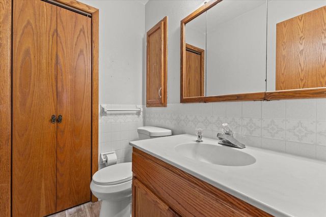 403 Elkhorn ROAD, Eagle, WI 53119