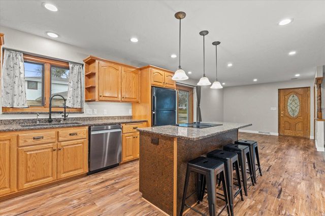 403 Elkhorn ROAD, Eagle, WI 53119