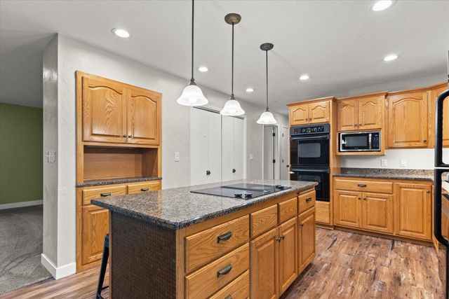 403 Elkhorn ROAD, Eagle, WI 53119