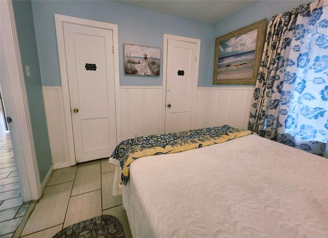 4910 Charles Street, Seabrook, TX 77586