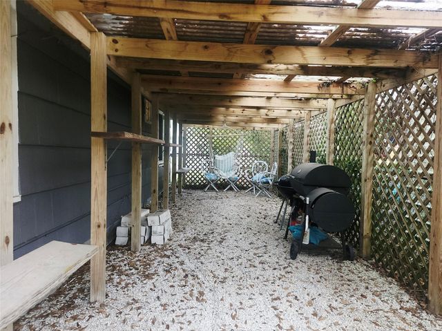 4910 Charles Street, Seabrook, TX 77586