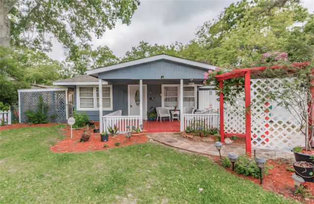 4910 Charles Street, Seabrook, TX 77586