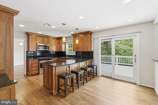 9016 NESBIT CT, Gaithersburg, MD 20886