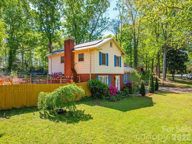 6820 Elm Forest Drive, Charlotte, NC 28212