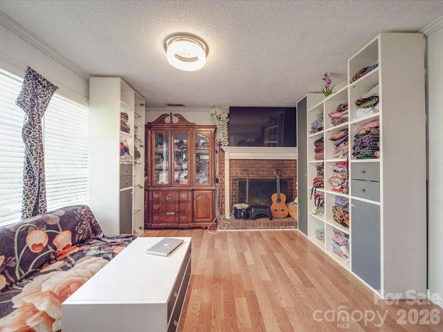 6820 Elm Forest Drive, Charlotte, NC 28212