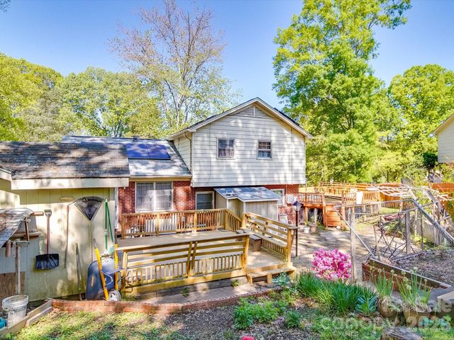 6820 Elm Forest Drive, Charlotte, NC 28212