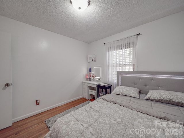 6820 Elm Forest Drive, Charlotte, NC 28212