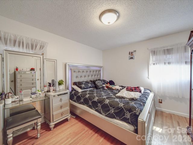 6820 Elm Forest Drive, Charlotte, NC 28212