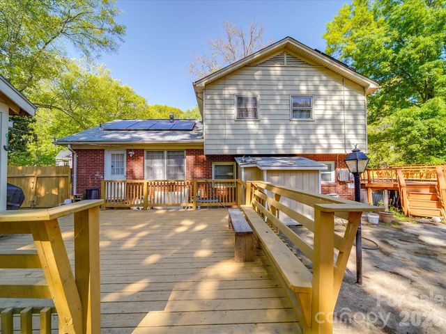 6820 Elm Forest Drive, Charlotte, NC 28212