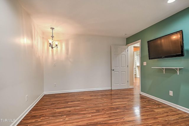 513 Woodmere Drive, Kingsport, TN 37663