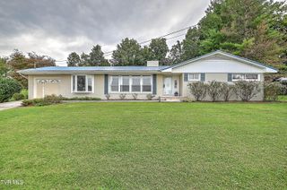 513 Woodmere Drive, Kingsport, TN 37663