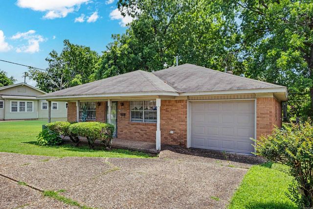1403 Daisy L Gatson Bates Drive, Little Rock, AR 72202
