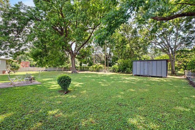 1403 Daisy L Gatson Bates Drive, Little Rock, AR 72202