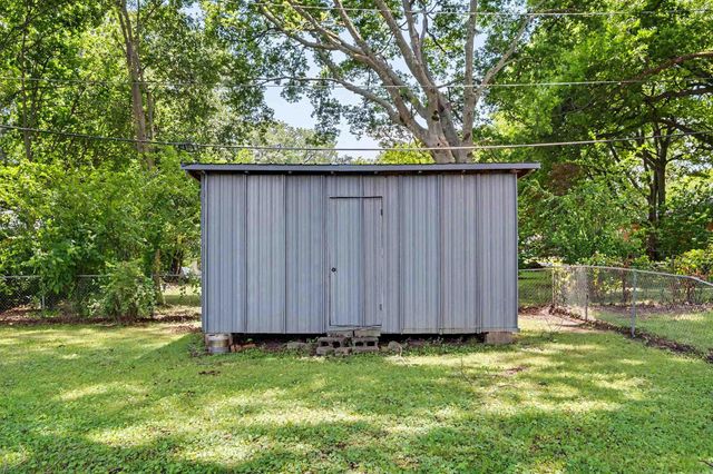 1403 Daisy L Gatson Bates Drive, Little Rock, AR 72202