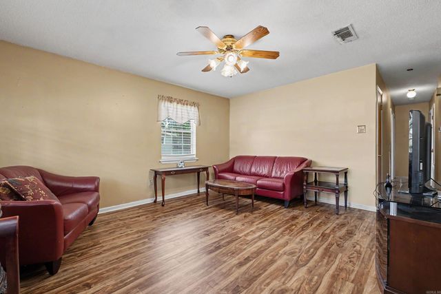 1403 Daisy L Gatson Bates Drive, Little Rock, AR 72202
