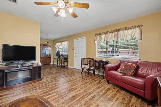 1403 Daisy L Gatson Bates Drive, Little Rock, AR 72202