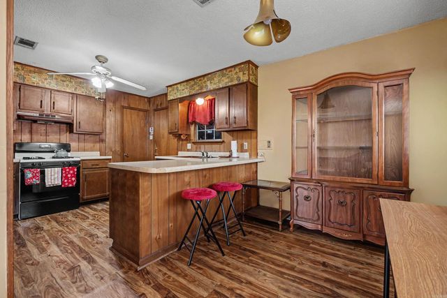 1403 Daisy L Gatson Bates Drive, Little Rock, AR 72202