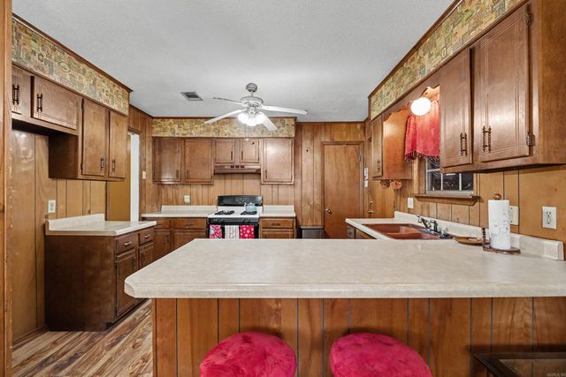 1403 Daisy L Gatson Bates Drive, Little Rock, AR 72202