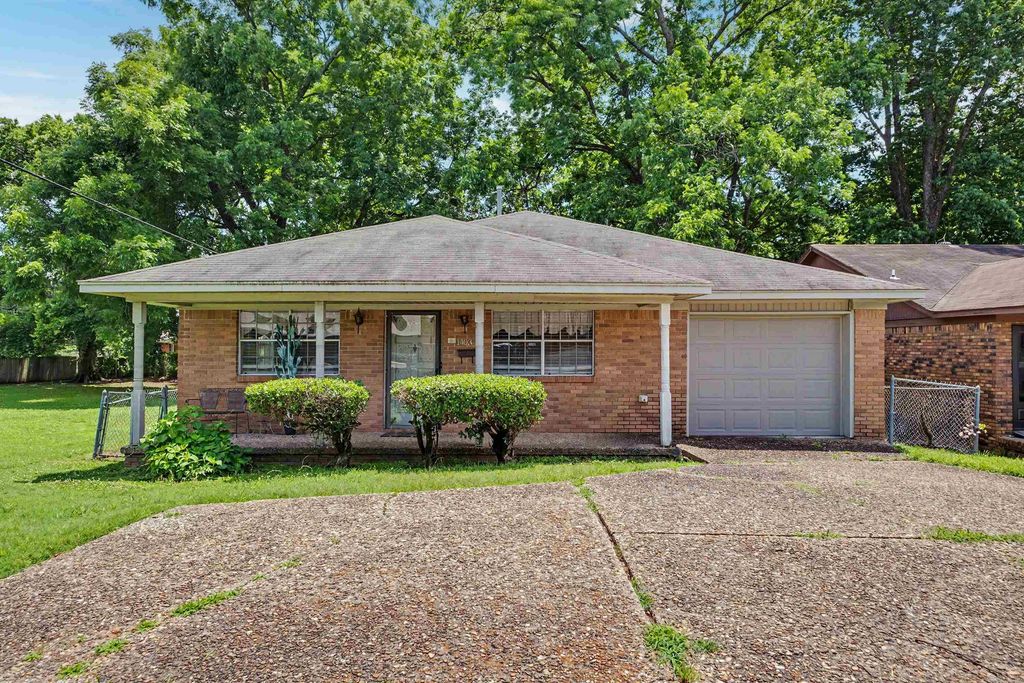 1403 Daisy L Gatson Bates Drive, Little Rock, AR 72202