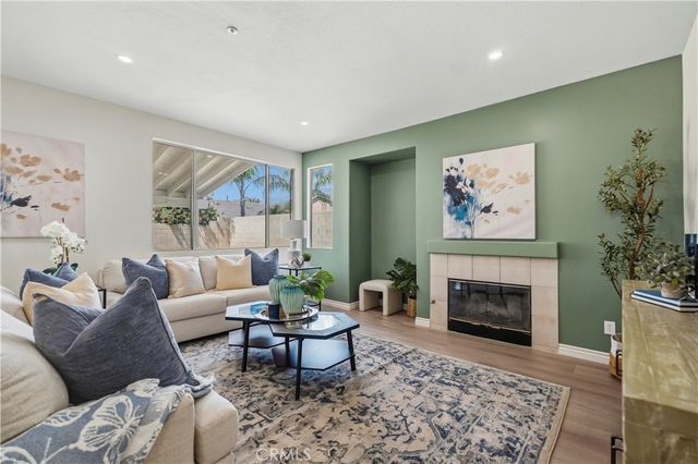 6672 W Logan Ave, Fontana, CA 92336