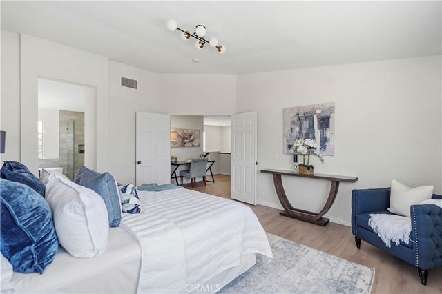 6672 W Logan Ave, Fontana, CA 92336